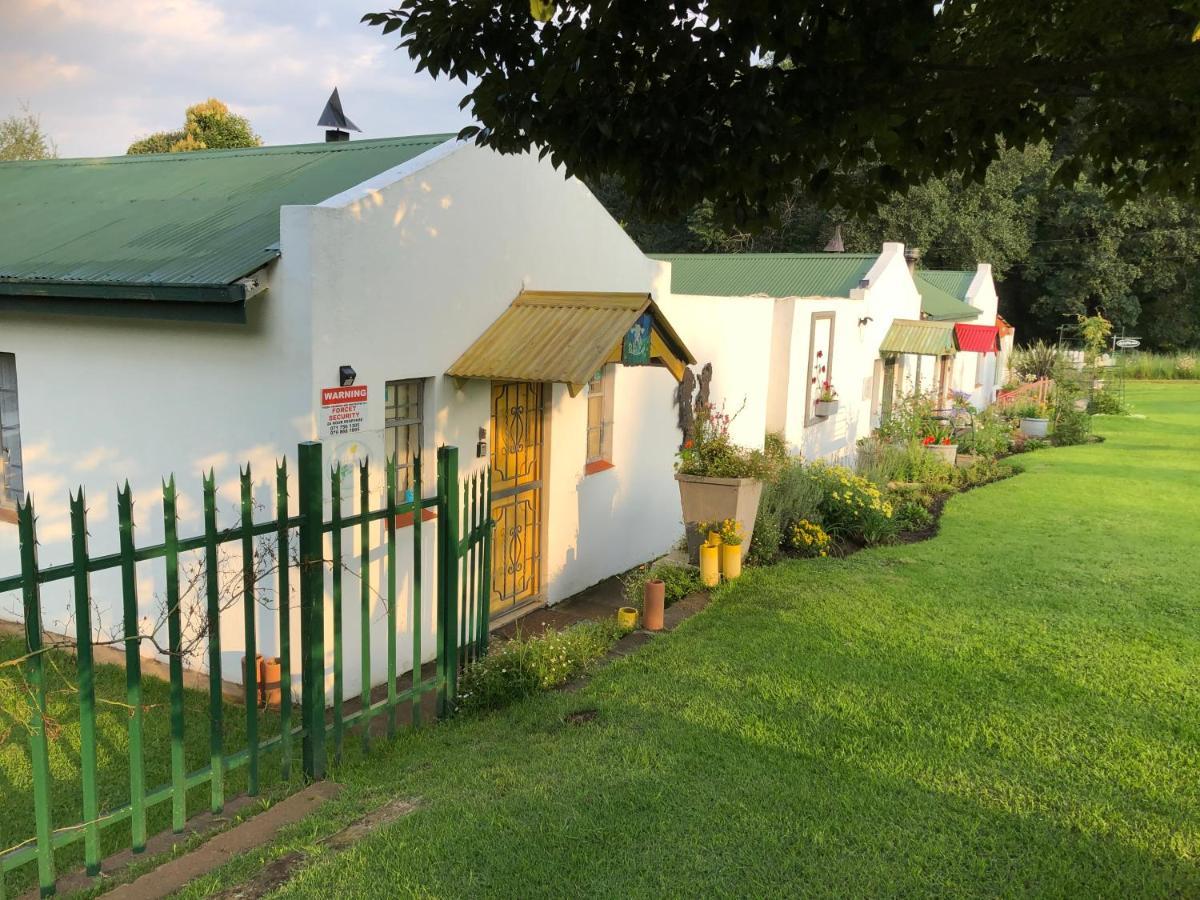 Peace Corner Cottages Дълстроом Екстериор снимка